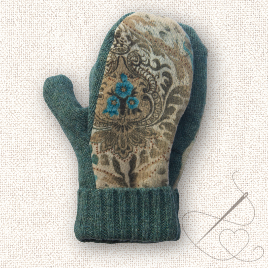 Medium Mittens Green Pattern